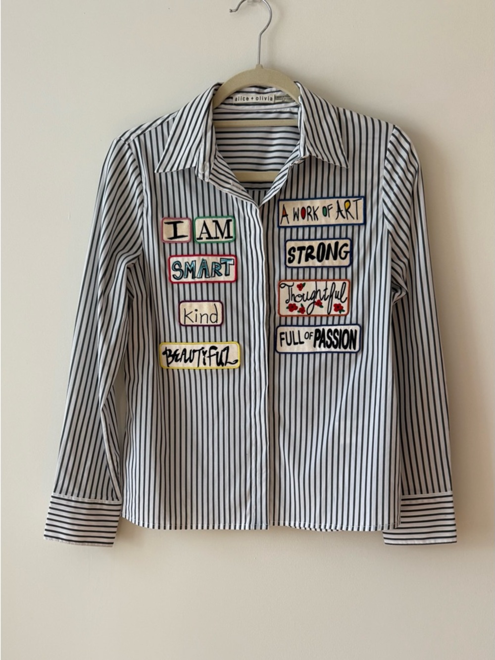 Alice + Olivia Graphic Patch Striped Shirt Statement Top Black White